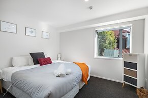 Downtown Mountain Paradise - So Central