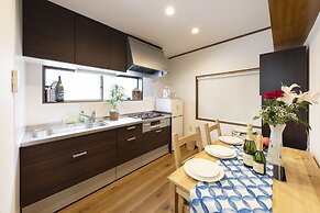 Shirakabanoyado-Uehonmachi