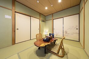 Shirakabanoyado-Uehonmachi