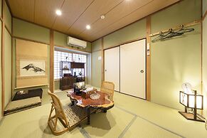 Shirakabanoyado-Uehonmachi