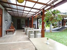 Nil diya mankada safari lodge