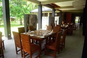 Nil diya mankada safari lodge