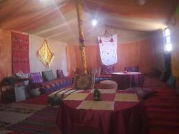 Nomade Moon - Campsite