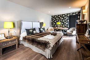 Meltar Boutique Hotel