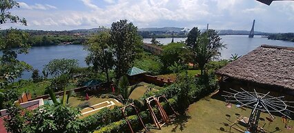 Hotel Paradise on the Nile