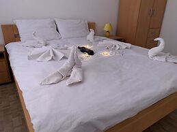 Airport View Apartments