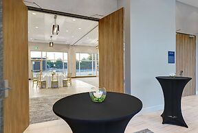 Holiday Inn Express Kingston West by IHG