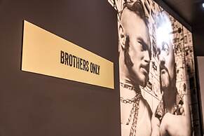 Me and All Hotel Dusseldorf Oberkassel, by Hyatt