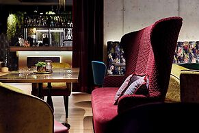 Me and All Hotel Dusseldorf Oberkassel, by Hyatt