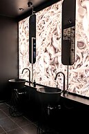 Me and All Hotel Dusseldorf Oberkassel, by Hyatt