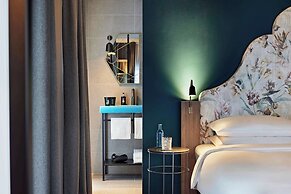 Me and All Hotel Dusseldorf Oberkassel, by Hyatt