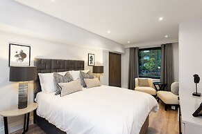 The Carlyle by Nestor