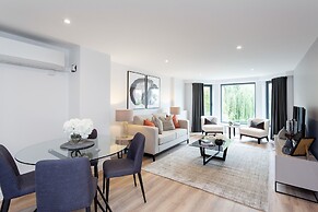 The Carlyle by Nestor