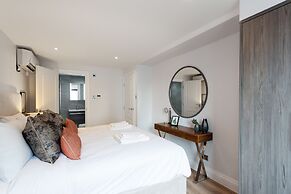 The Carlyle by Nestor