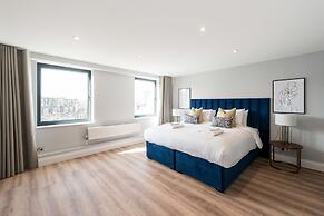 The Carlyle by Nestor