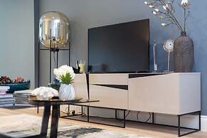 The Carlyle by Nestor
