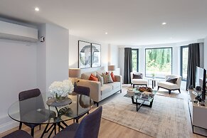 The Carlyle by Nestor