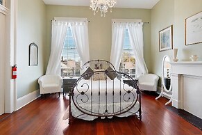 The Mansion on Royal