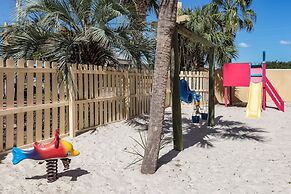 Summer House on Romar Beach