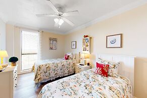 Summer House on Romar Beach