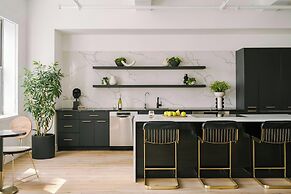 Sonder by Marriott Bonvoy One Platt Apartments Financial District