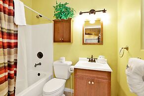 Lazy Bear Lodge #1235