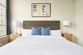 Reside Houston Dwntwn, Wyndham