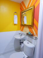 Ethnic Thematic Hotel