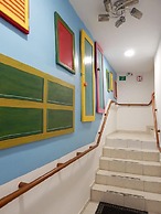 Ethnic Thematic Hotel