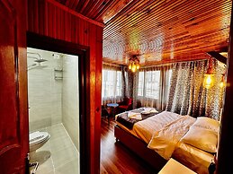 Taksim Palace İstanbul Hotel