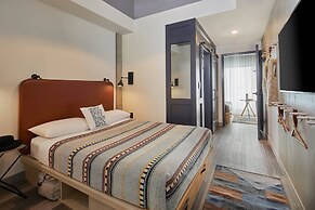 Moxy Columbus Short North