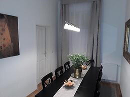 Concorditas Apartments