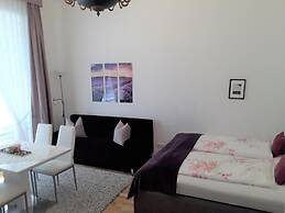 Concorditas Apartments