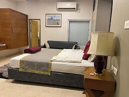 Hotel Natraj & Resort
