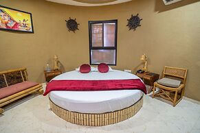 Hotel Natraj & Resort
