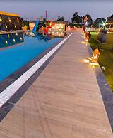 Hotel Natraj & Resort
