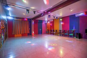 Hotel Natraj & Resort