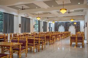 Hotel Natraj & Resort