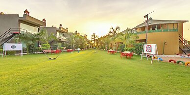 Hotel Natraj & Resort