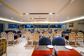 Hotel Natraj & Resort