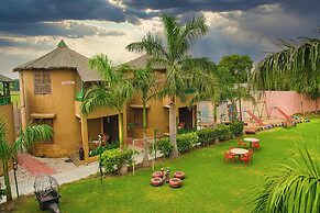 Hotel Natraj & Resort