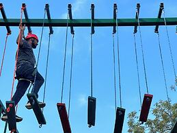 Hotel Natraj & Resort