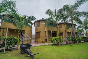 Hotel Natraj & Resort