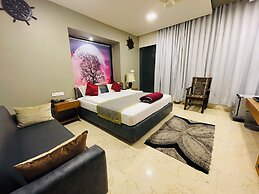 Hotel Natraj & Resort