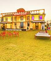 Hotel Natraj & Resort