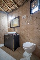 Hotel Natraj & Resort