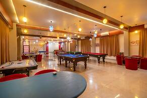 Hotel Natraj & Resort