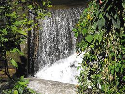 Pousada Cascata dos Amores