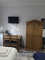 Golders Park Hotel