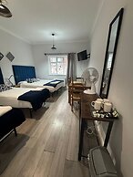 Golders Park Hotel